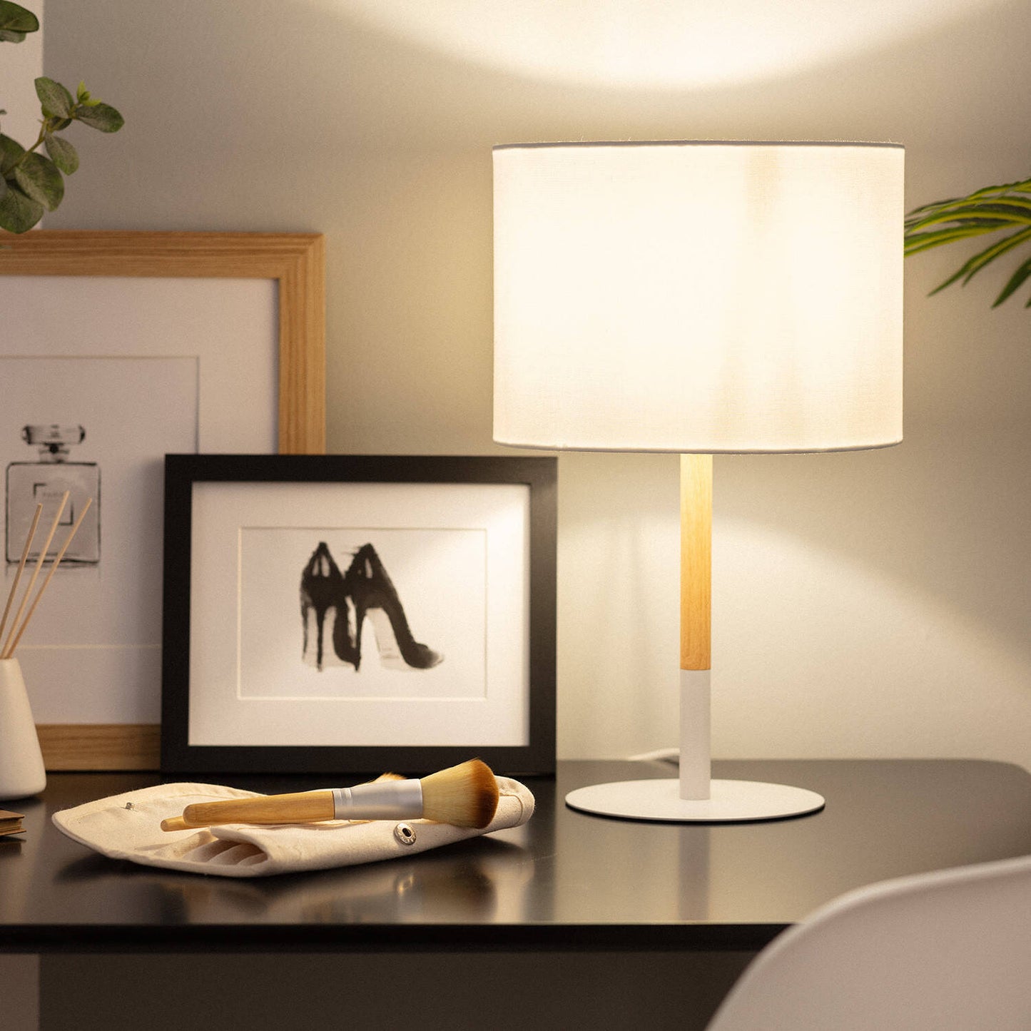 Lámpara de Mesa Metal y Madera Silinda WiFi con Regulador