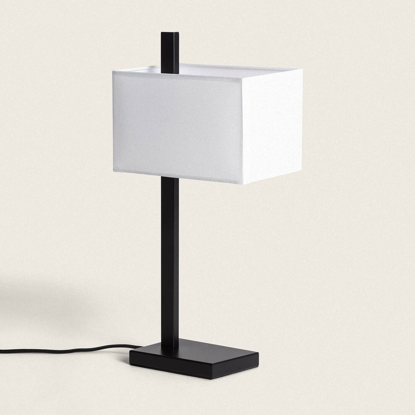 Lámpara de Mesa Metal y Tela con Puerto USB e Interruptor Táctil Malena