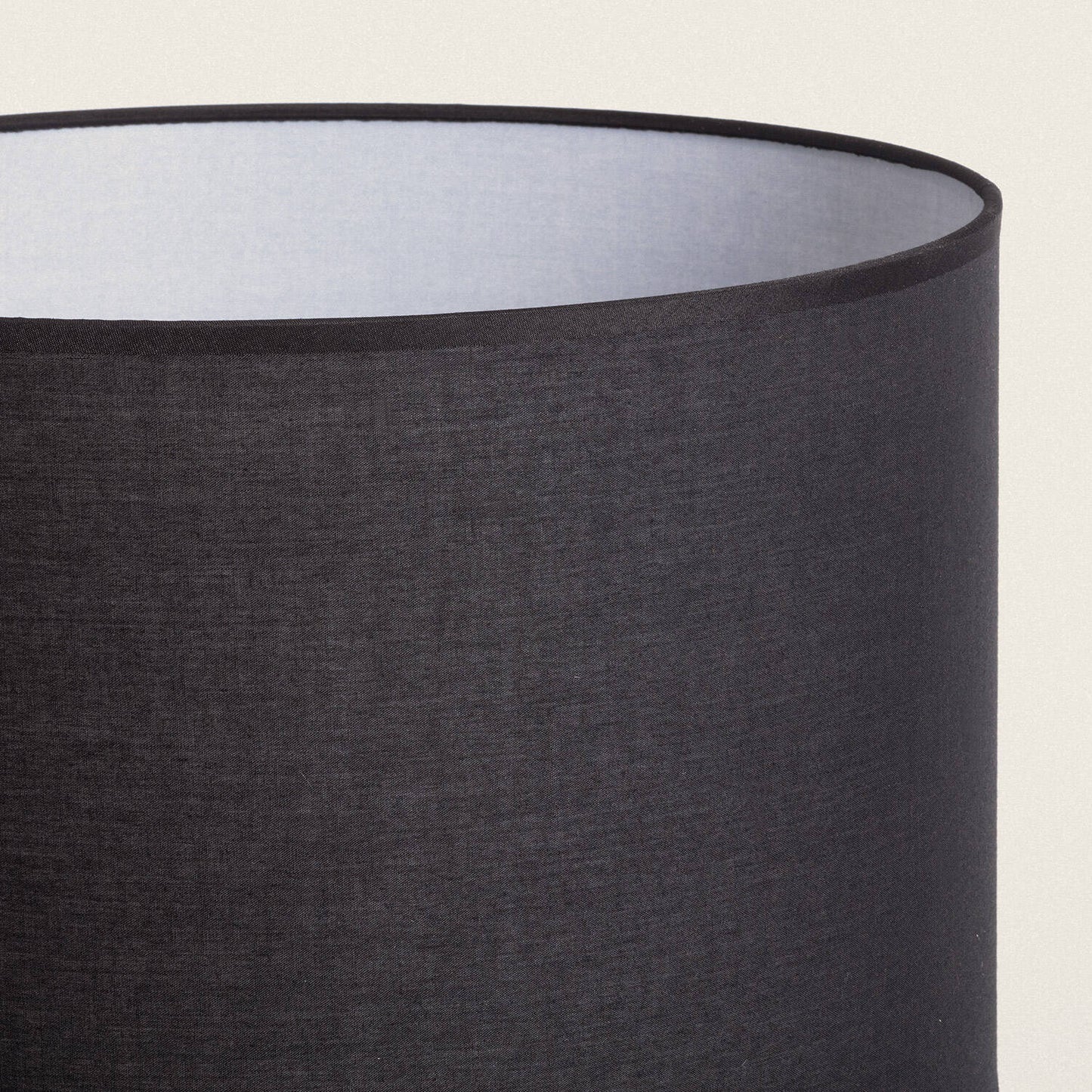 Lámpara de Mesa Metal y Tela Samoa