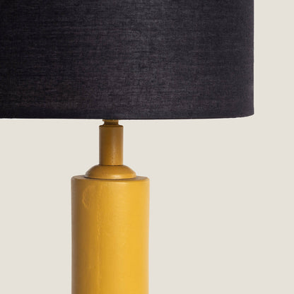 Lámpara de Mesa Resina Tinola Daleth