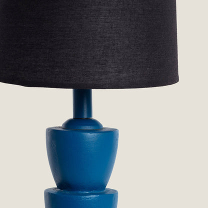 Lámpara de Mesa Resina Tinola Darian