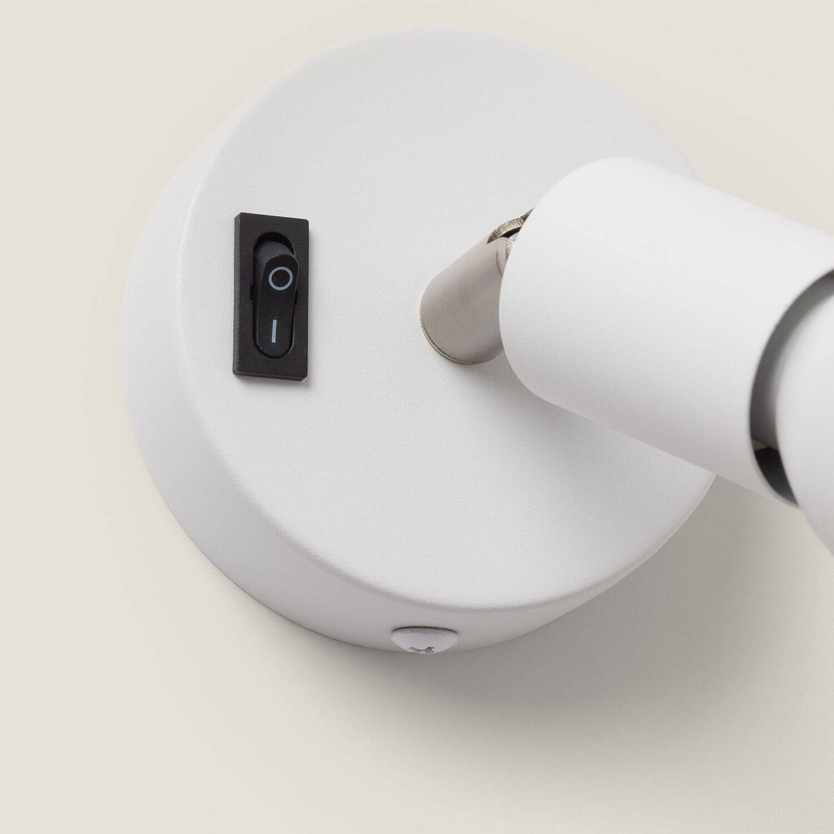 Lámpara de Pared Aluminio Orientable con Interruptor 1 Foco Oasis Blanco