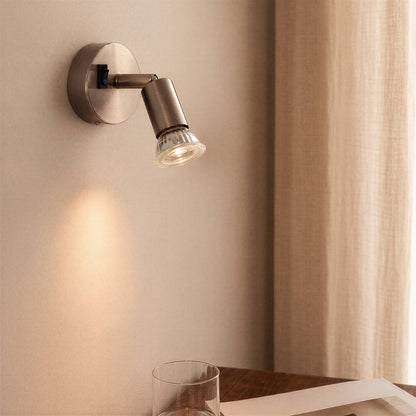 Lámpara de Pared Aluminio Orientable con Interruptor 1 Foco Oasis Plata