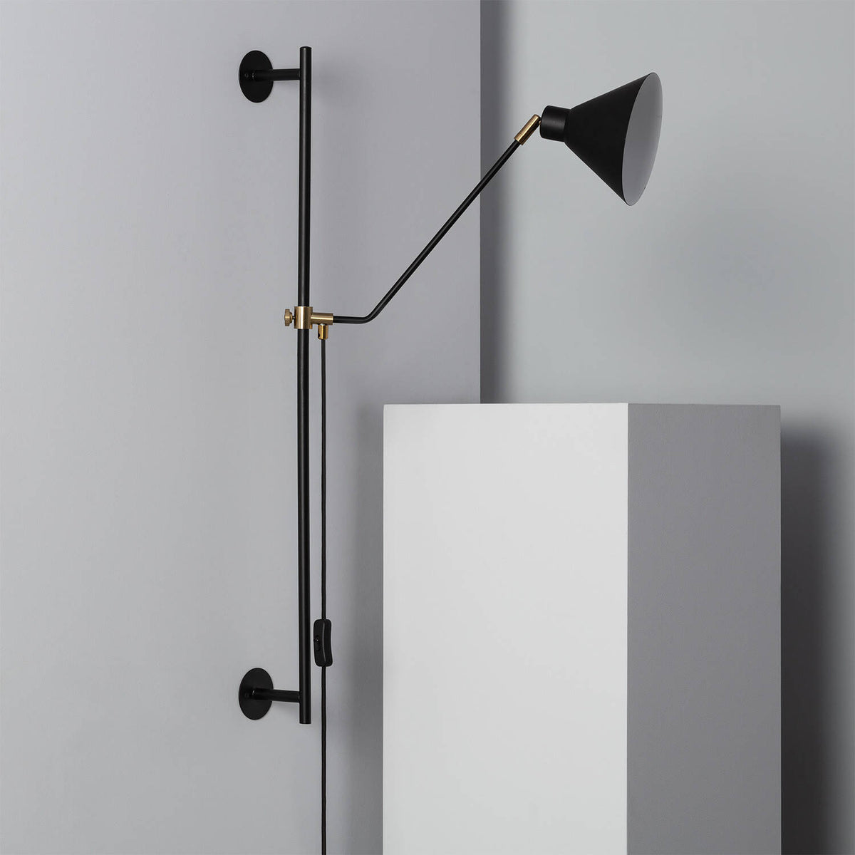 Lámpara de Pared Orientable Metal Oga