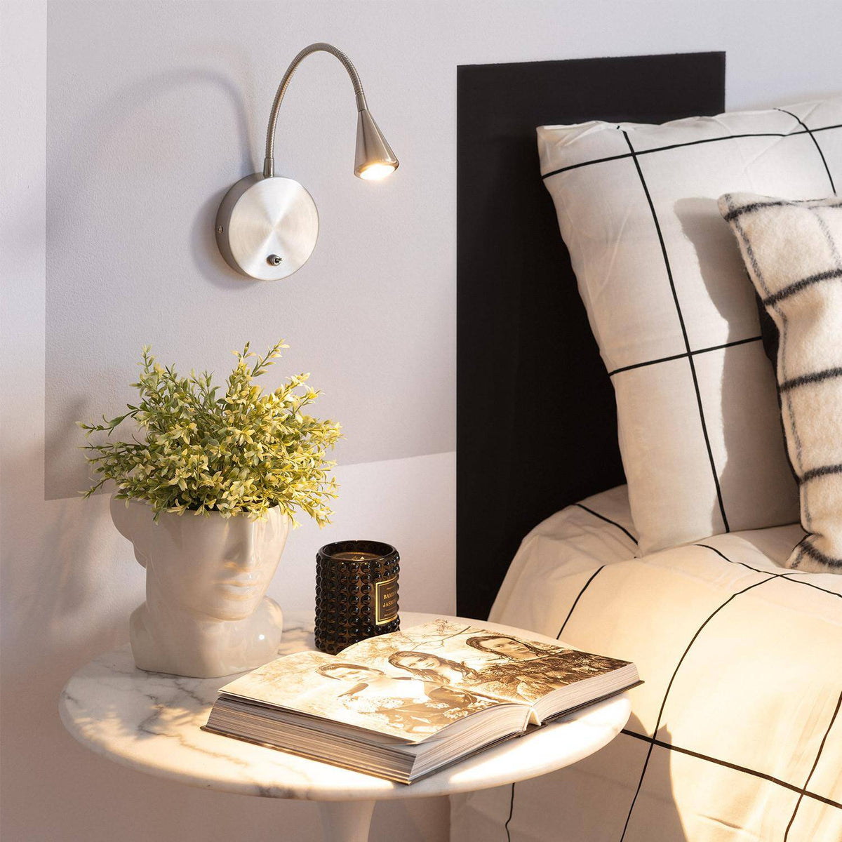 Lámpara de Pared LED 3W de Metal con Interruptor Koiné