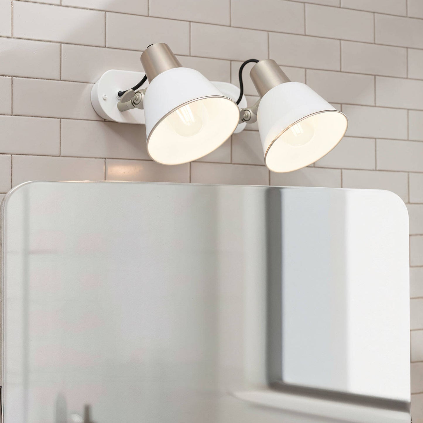 Lámpara de Pared Baño Metal 2 Focos Birzay