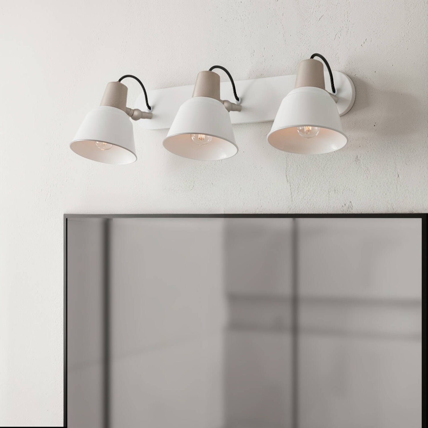 Lámpara de Pared Baño Metal 3 Focos Birzay