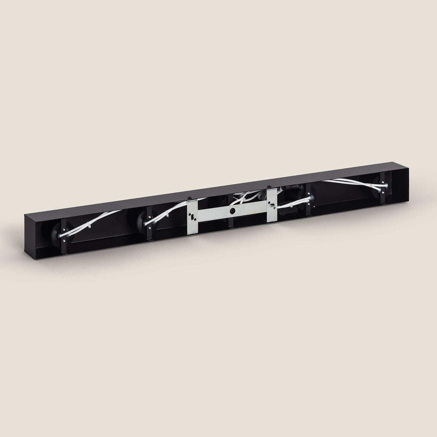 Lámpara de Pared Baño Metal 5 Focos Aizkra