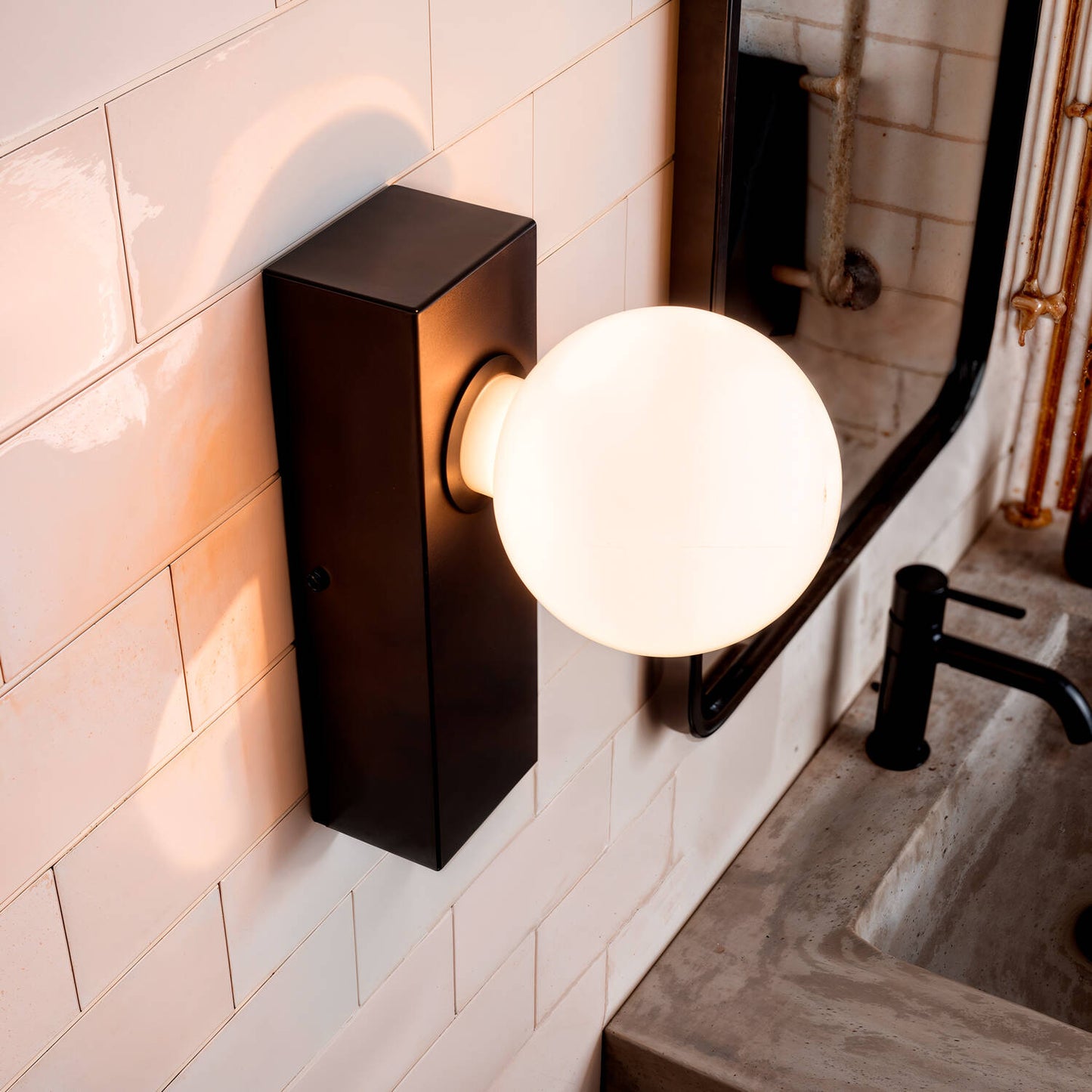 Aplique de Pared Baño Metal Aizkra