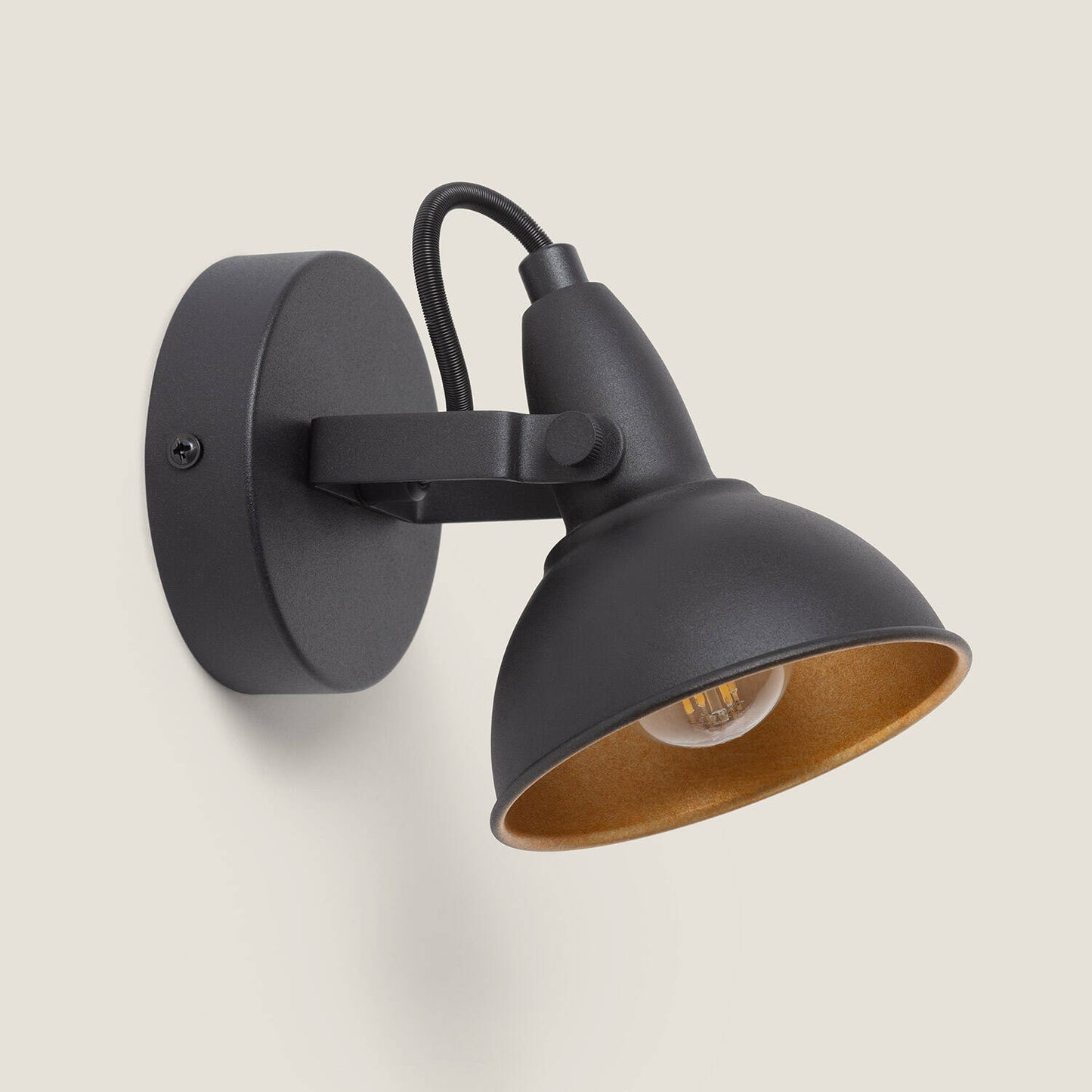 Lámpara de Pared Orientable Metal 1 Foco Emer Negro