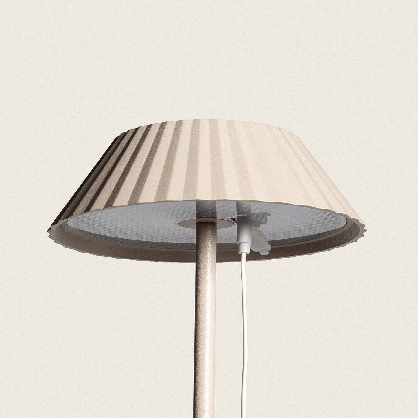 Lámpara de Pie LED Portátil Exterior con Batería USB Recargable Metal Hoima