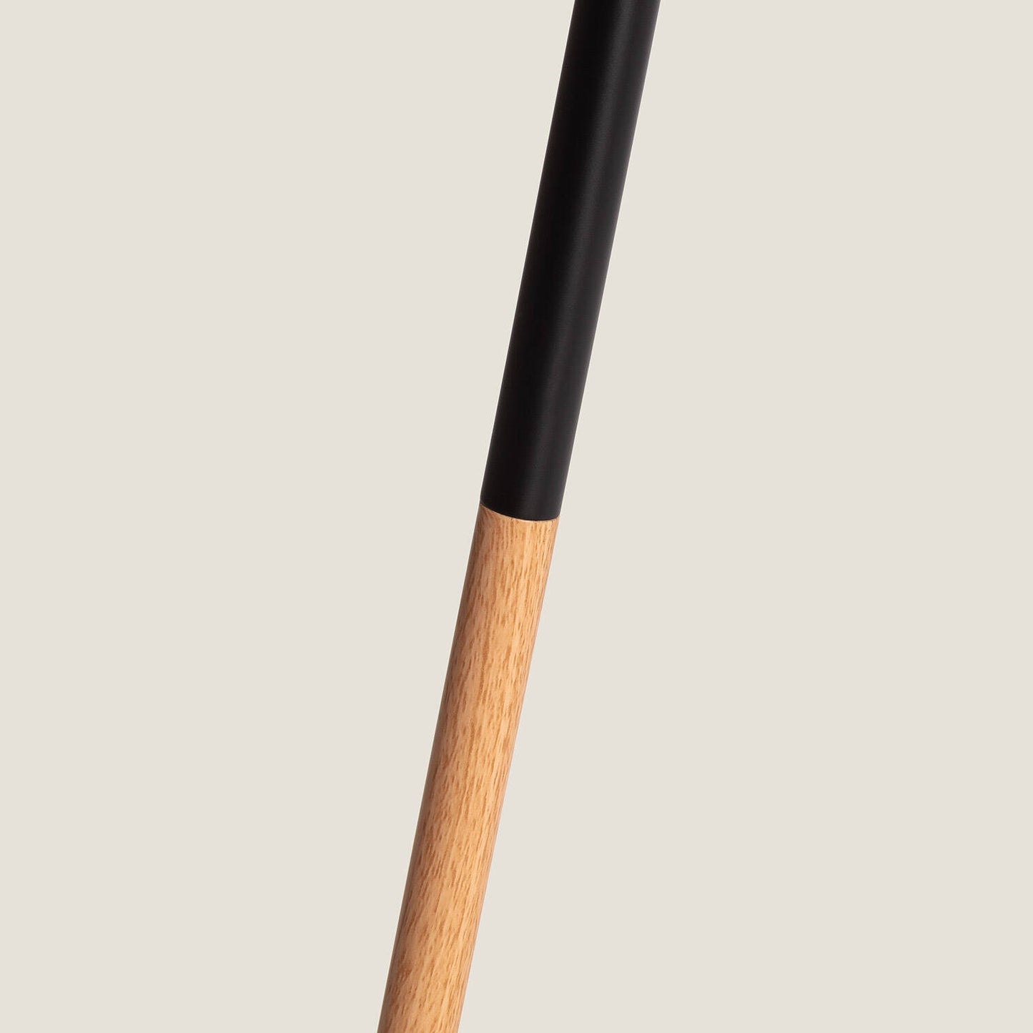 Lámpara de Pie Madera y Tela Kathathu