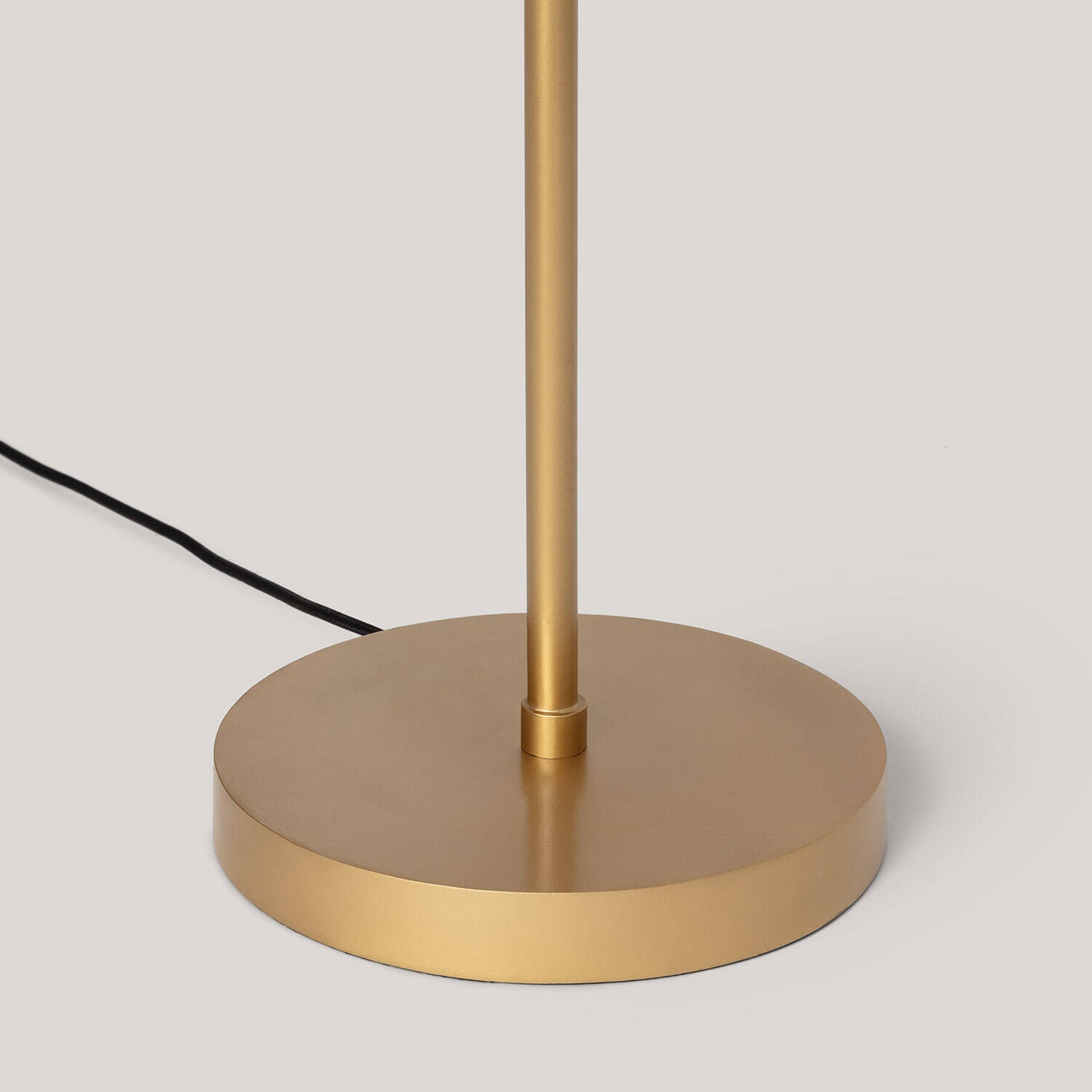 Lámpara de Pie Metal Cristal Routi  ILUZZIA