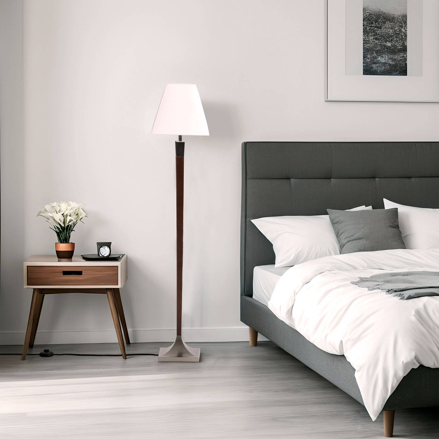 Lámpara de Pie Madera y Metal Lizza Piramis