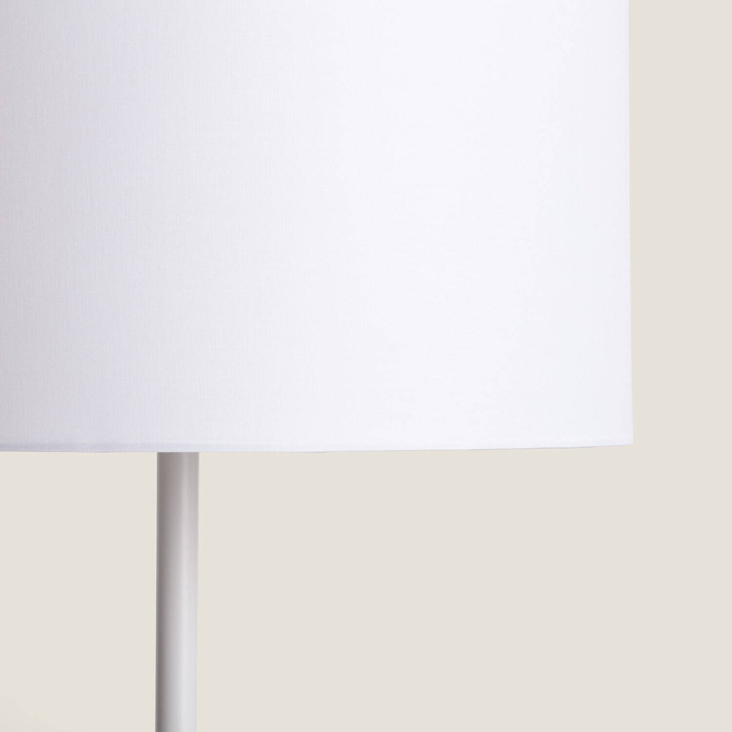 Lámpara de Pie Metal y Madera Silinda