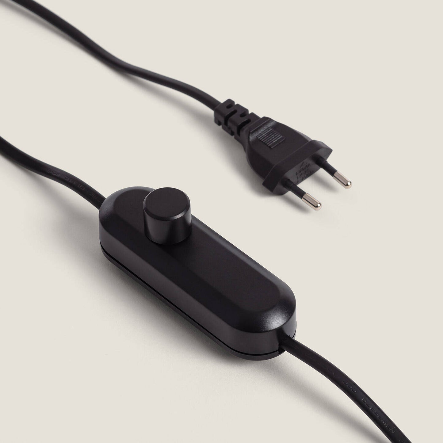 Lámpara de Pie Monah WiFi con Regulador
