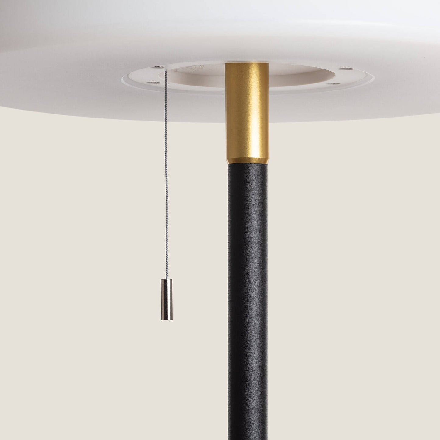 Lámpara de Pie Solar Exterior LED 2.6W Metal Aldana