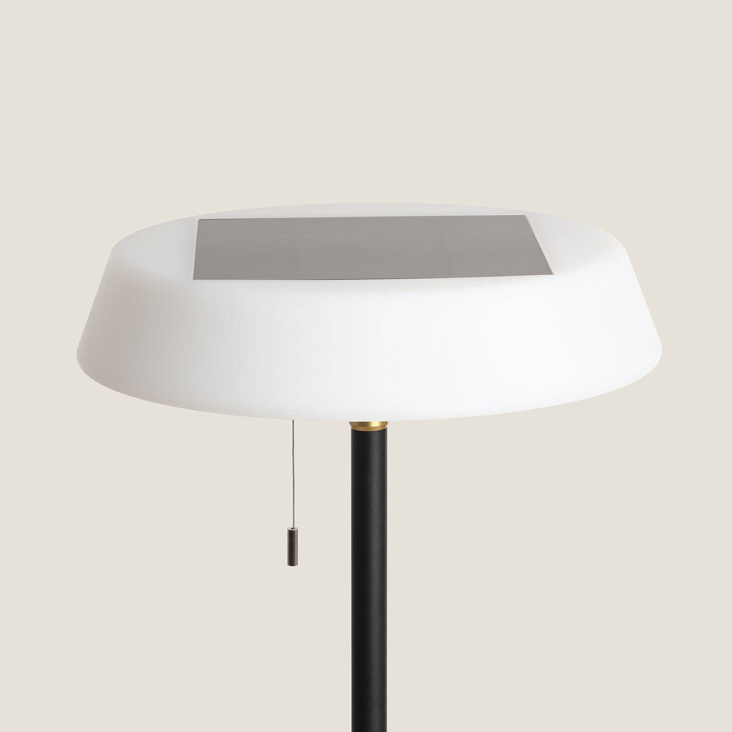 Lámpara de Pie Solar Exterior LED 2.6W Metal Aldana