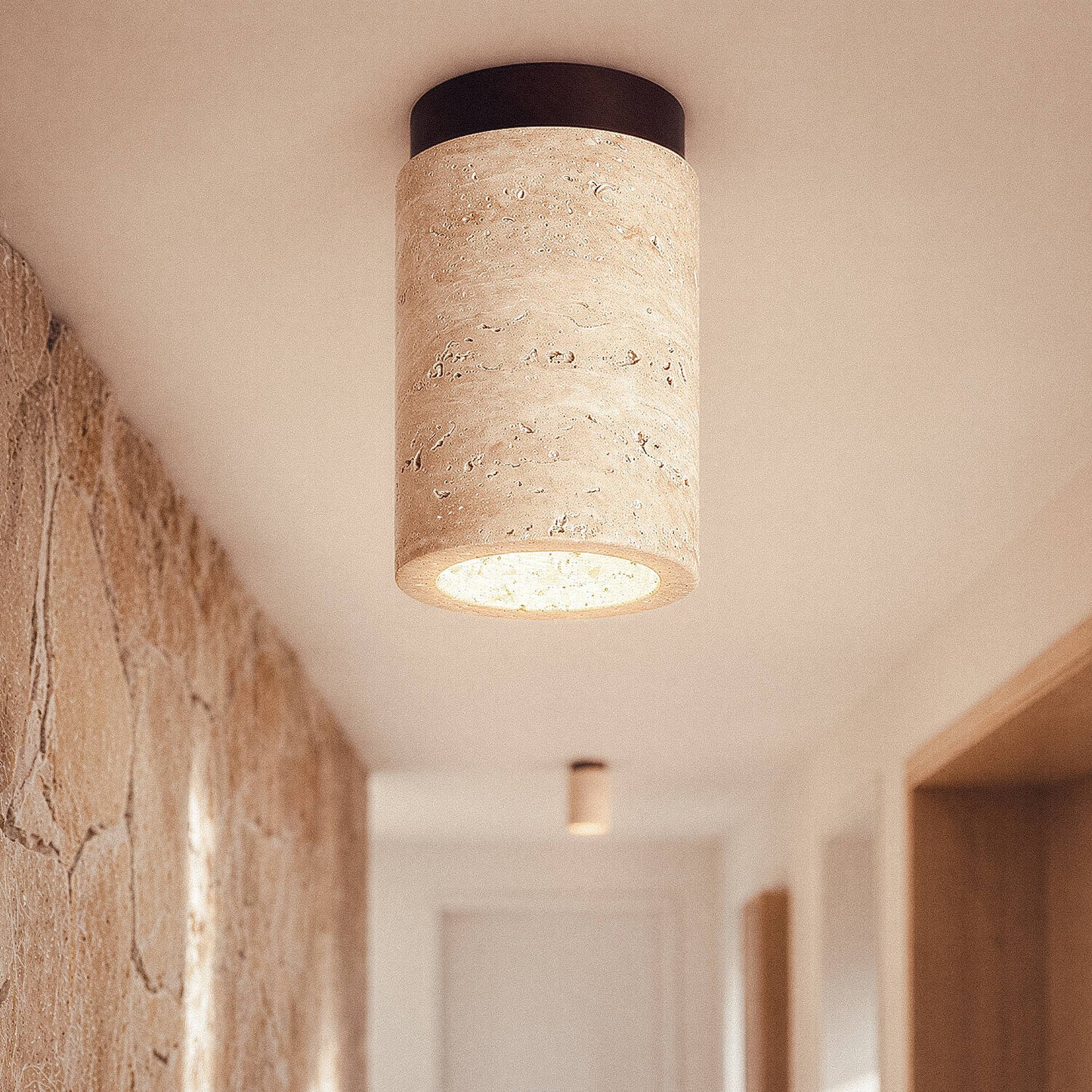 Aplique de techo en Travertino y Madera Enzo