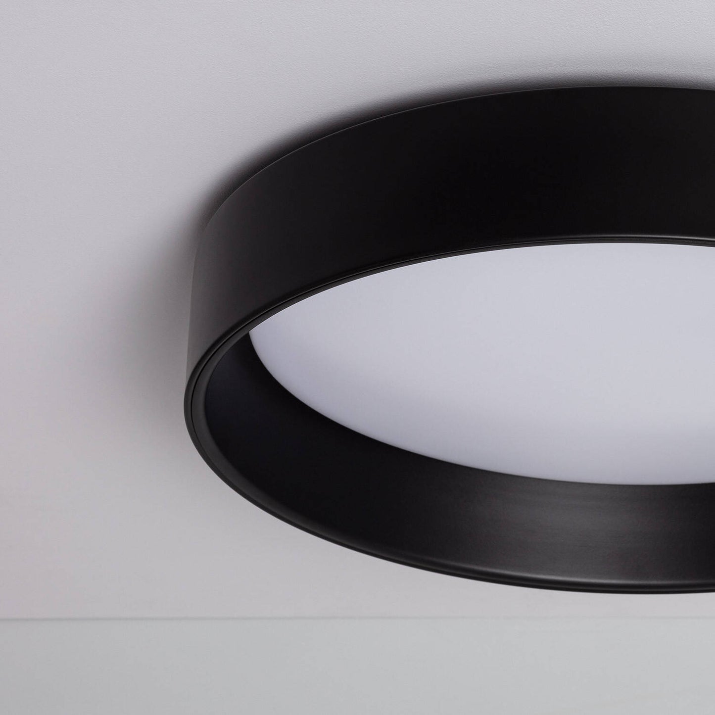 Plafón LED 20W Circular Metal Ø450 mm Negro Design