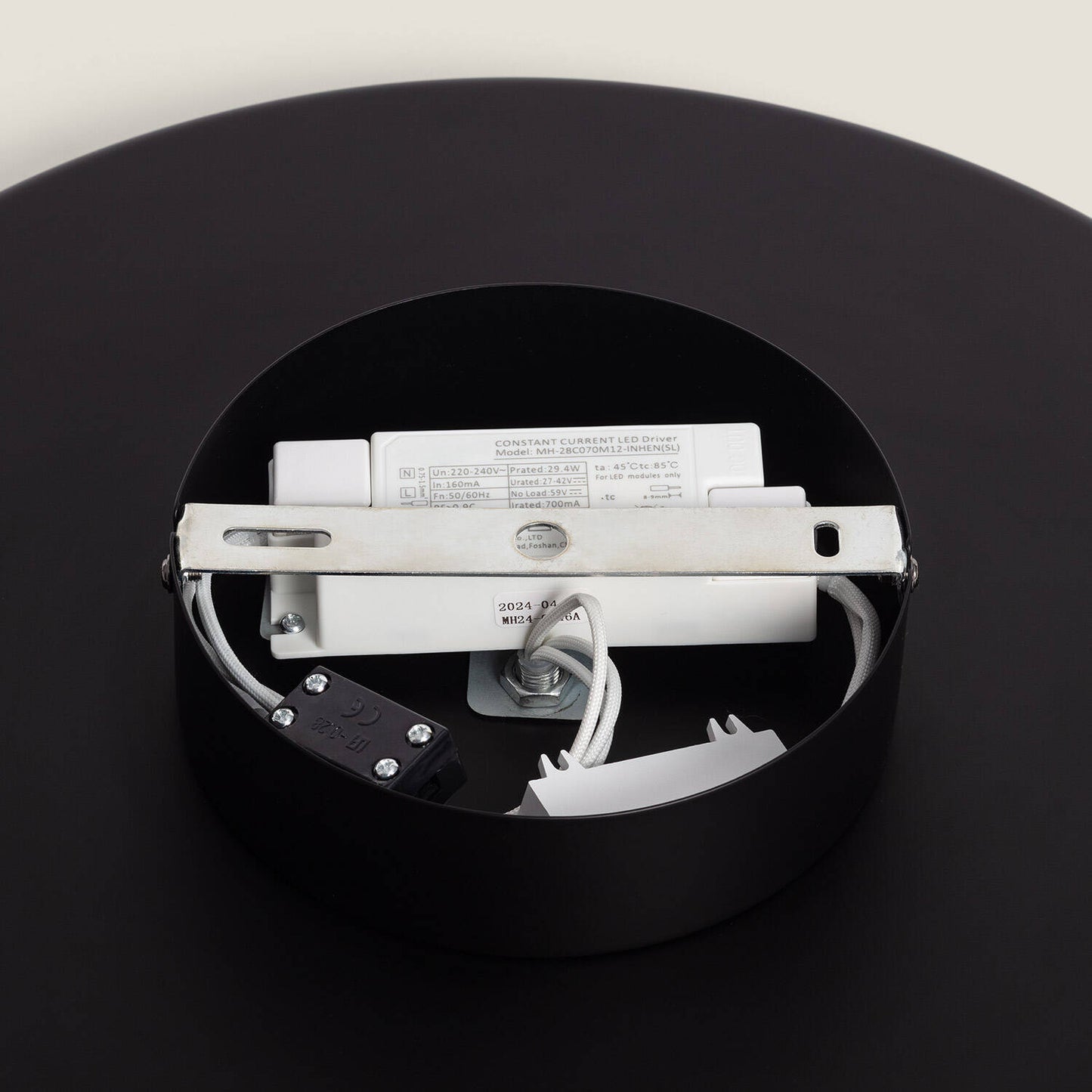 Plafón LED 28W Metal CCT Seleccionable Meisel