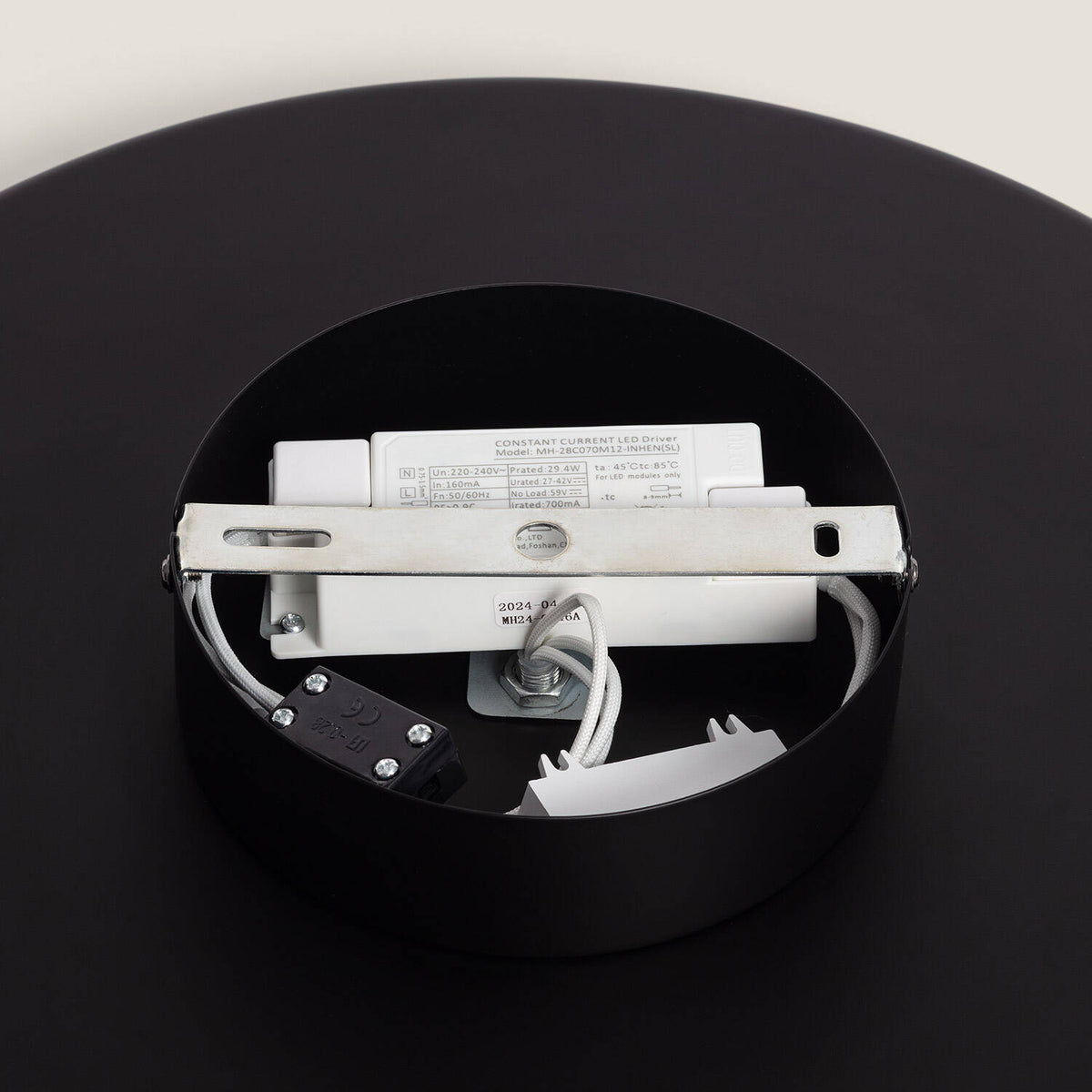 Plafón LED 28W Metal CCT Seleccionable Meisel