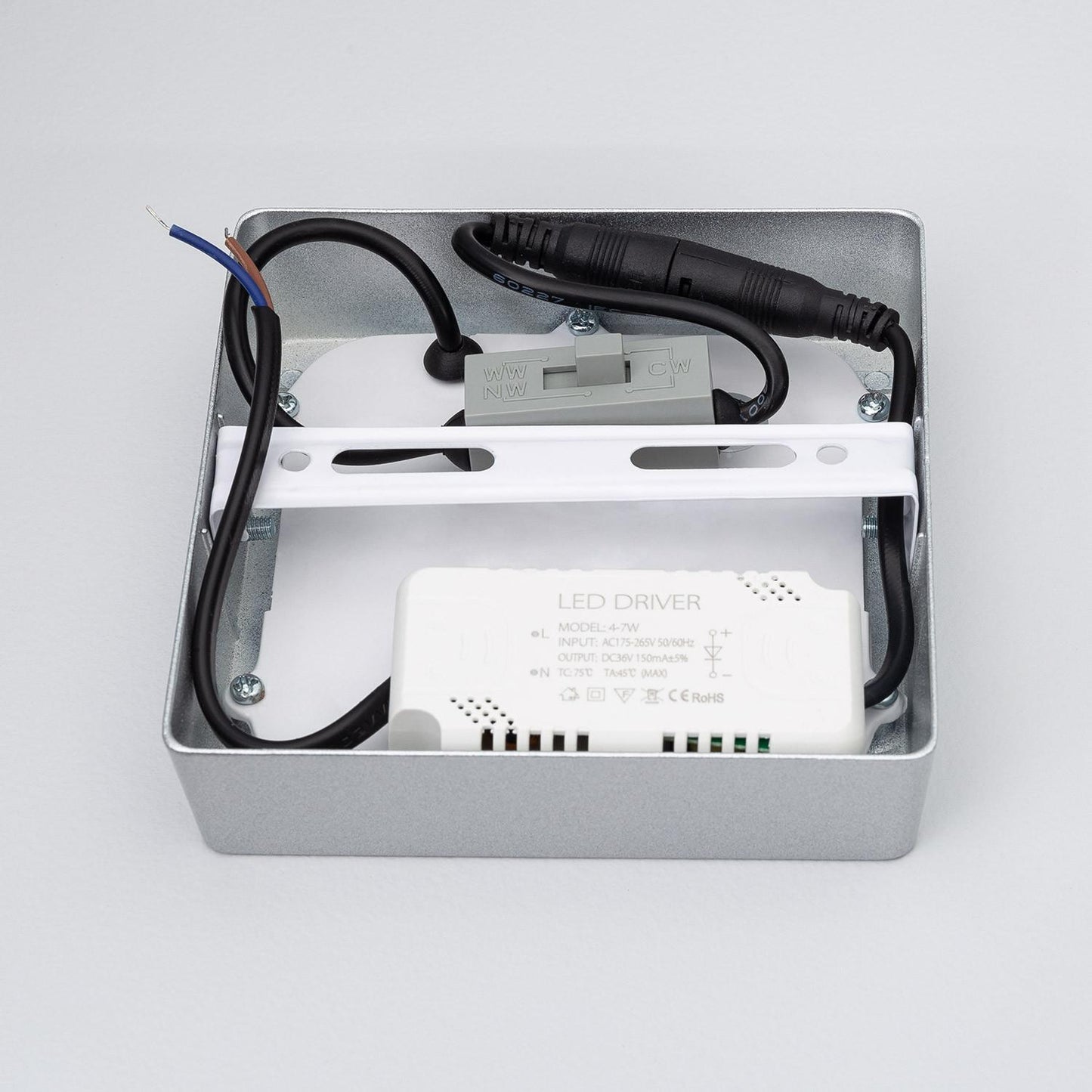 Plafón LED 6W Cuadrado Aluminio 105x105 mm Slim CCT Seleccionable Galán SwitchDimm