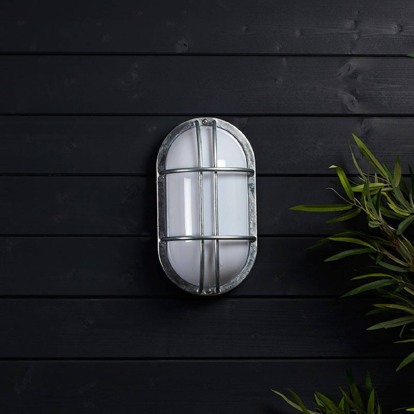 Plafón Oval para Exterior 260x146 mm Hublot Fjord Acero Galvanizado